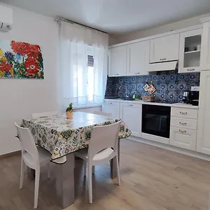  Apartament Sweet - Centre